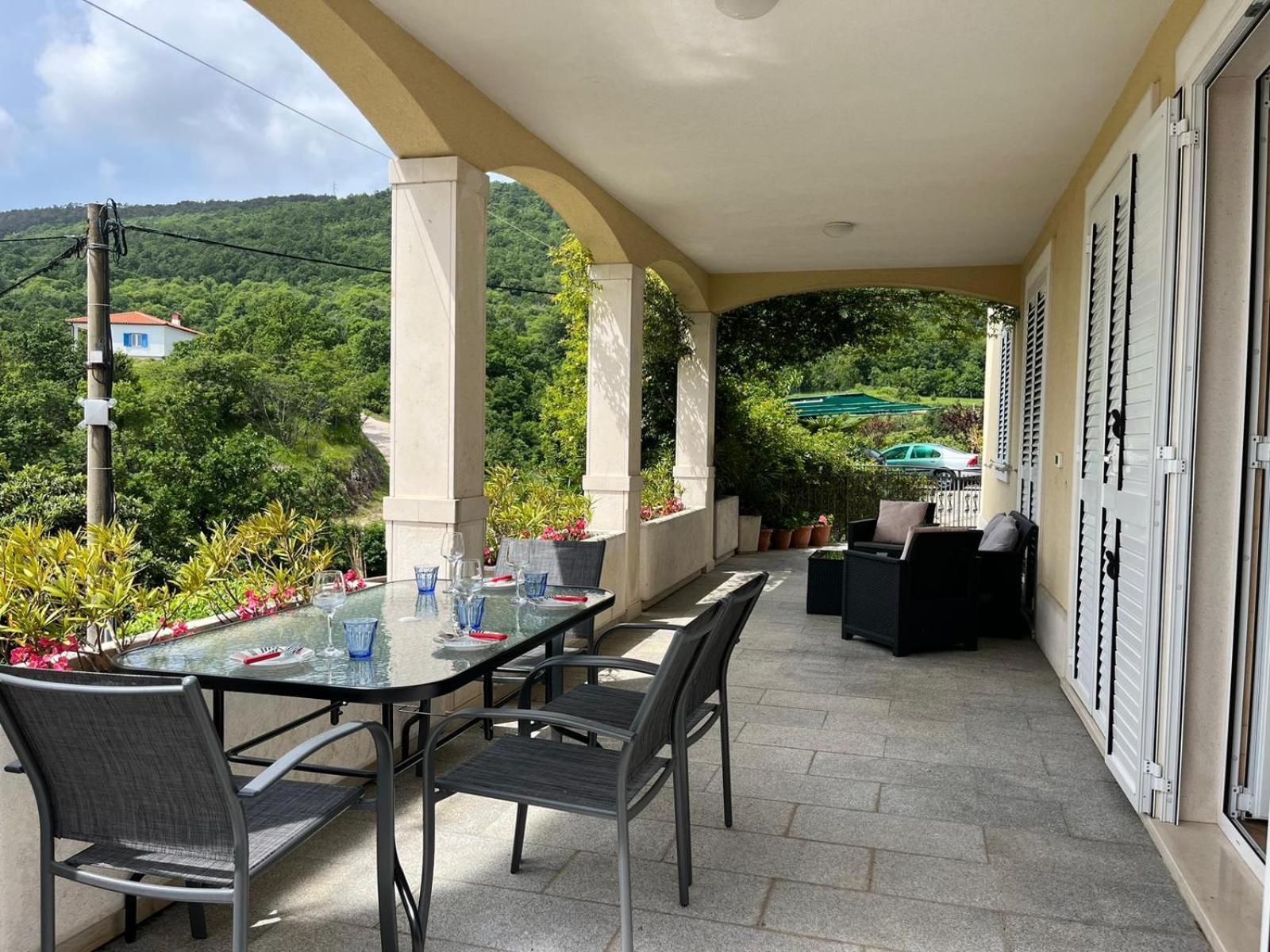 Apartman En Мощеничка-Драга Экстерьер фото
