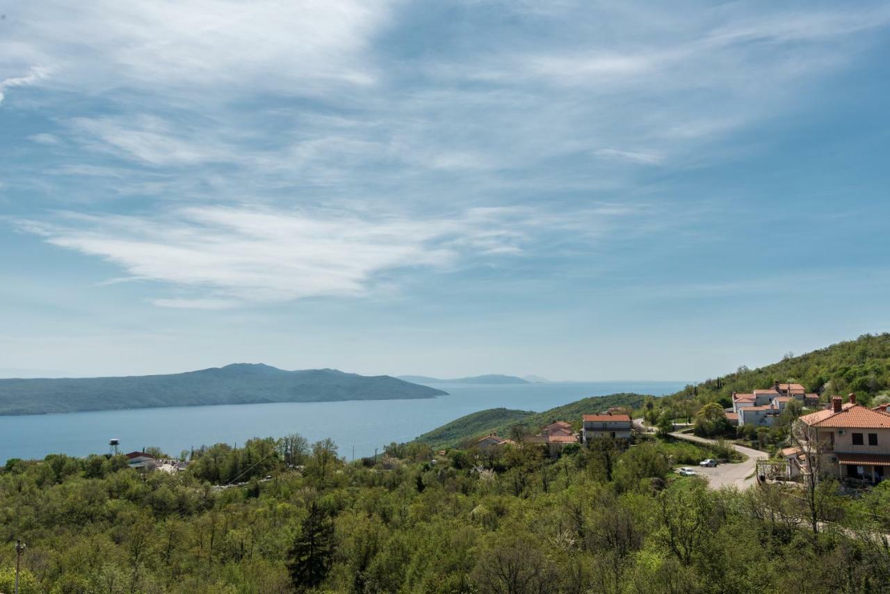 Apartman En Мощеничка-Драга Экстерьер фото