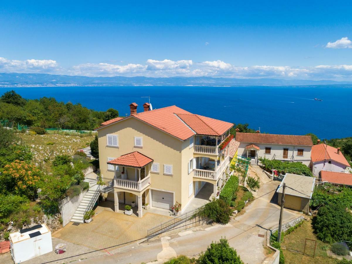 Apartman En Мощеничка-Драга Экстерьер фото